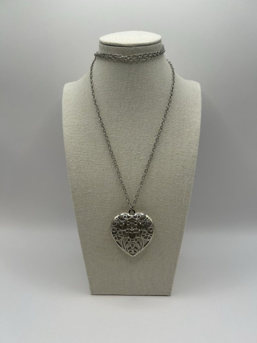 Vintage Silver Tone Filigree Heart Pendant Necklace Scroll Love Charm Cottage